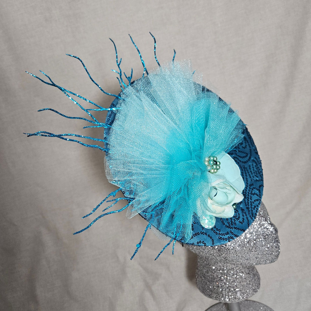 The "Mera" Fascinator