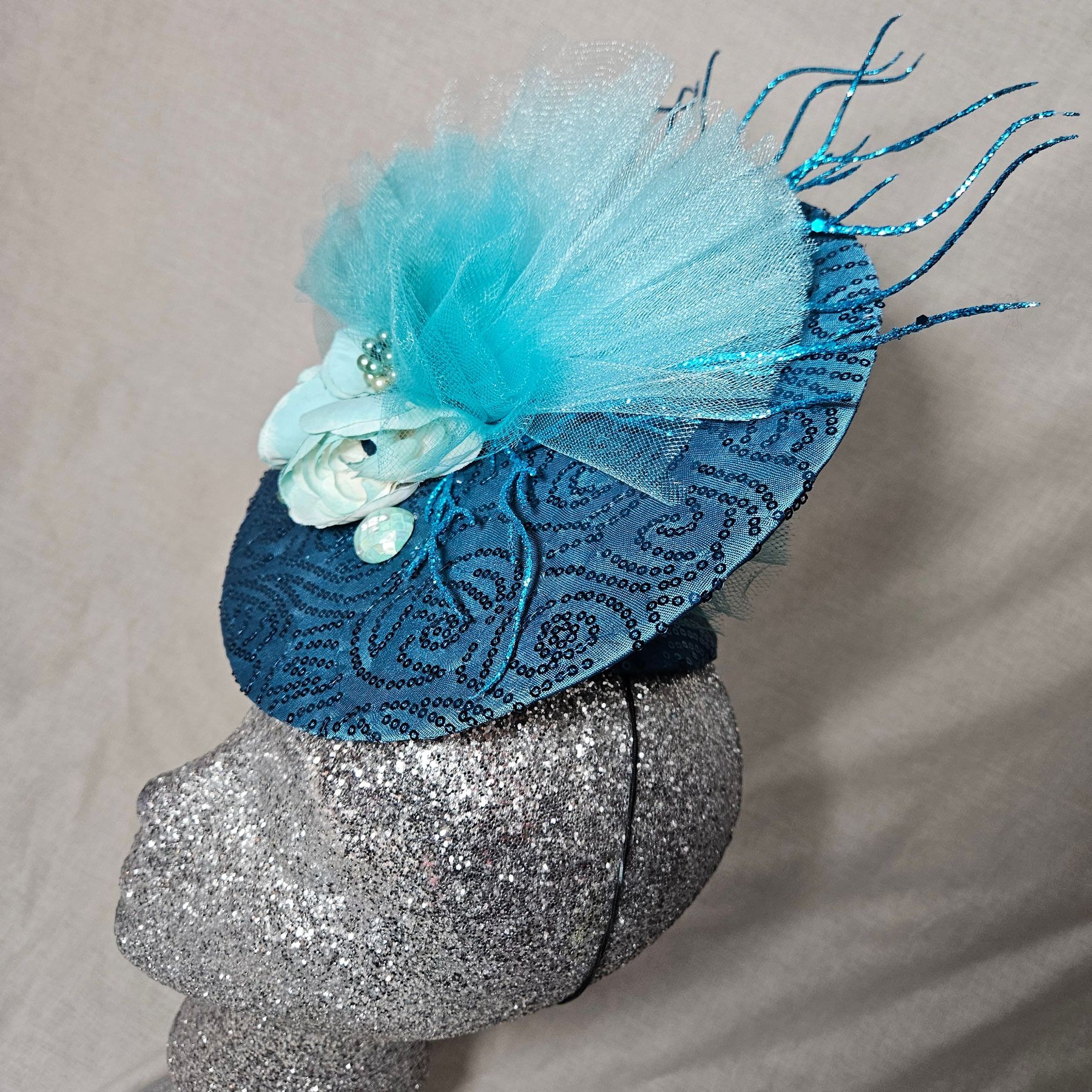 The "Mera" Fascinator