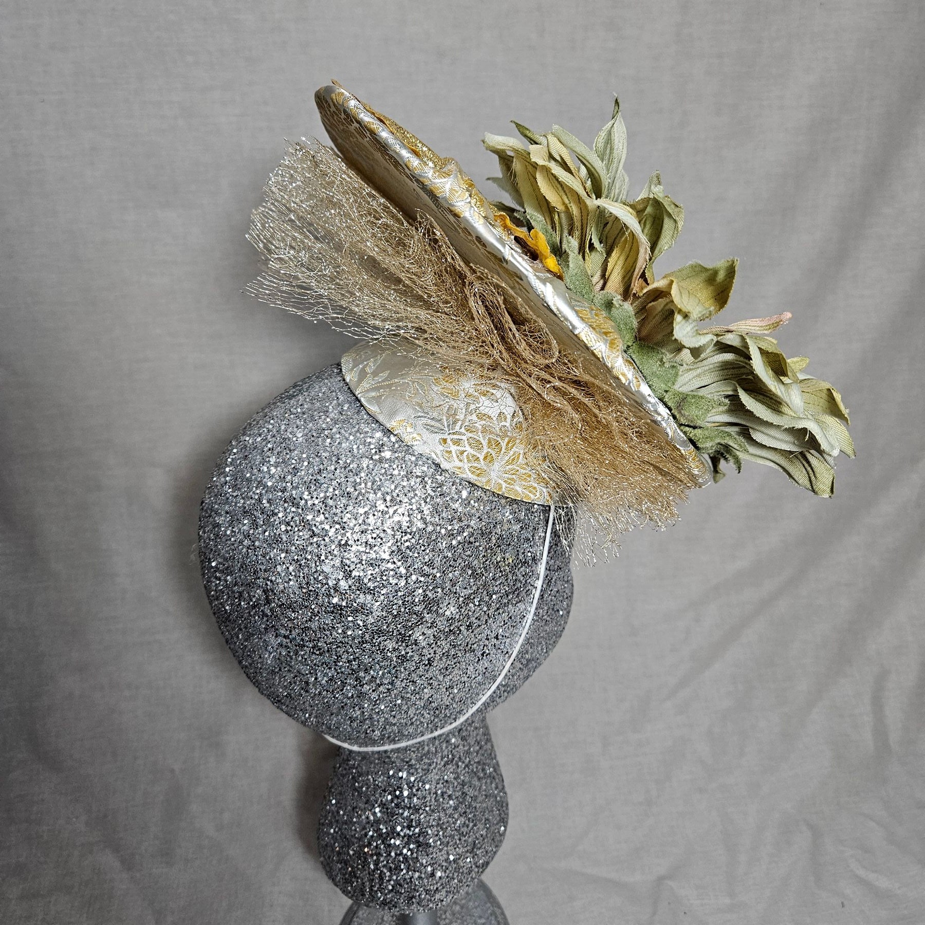 The "Mirasol" Fascinator