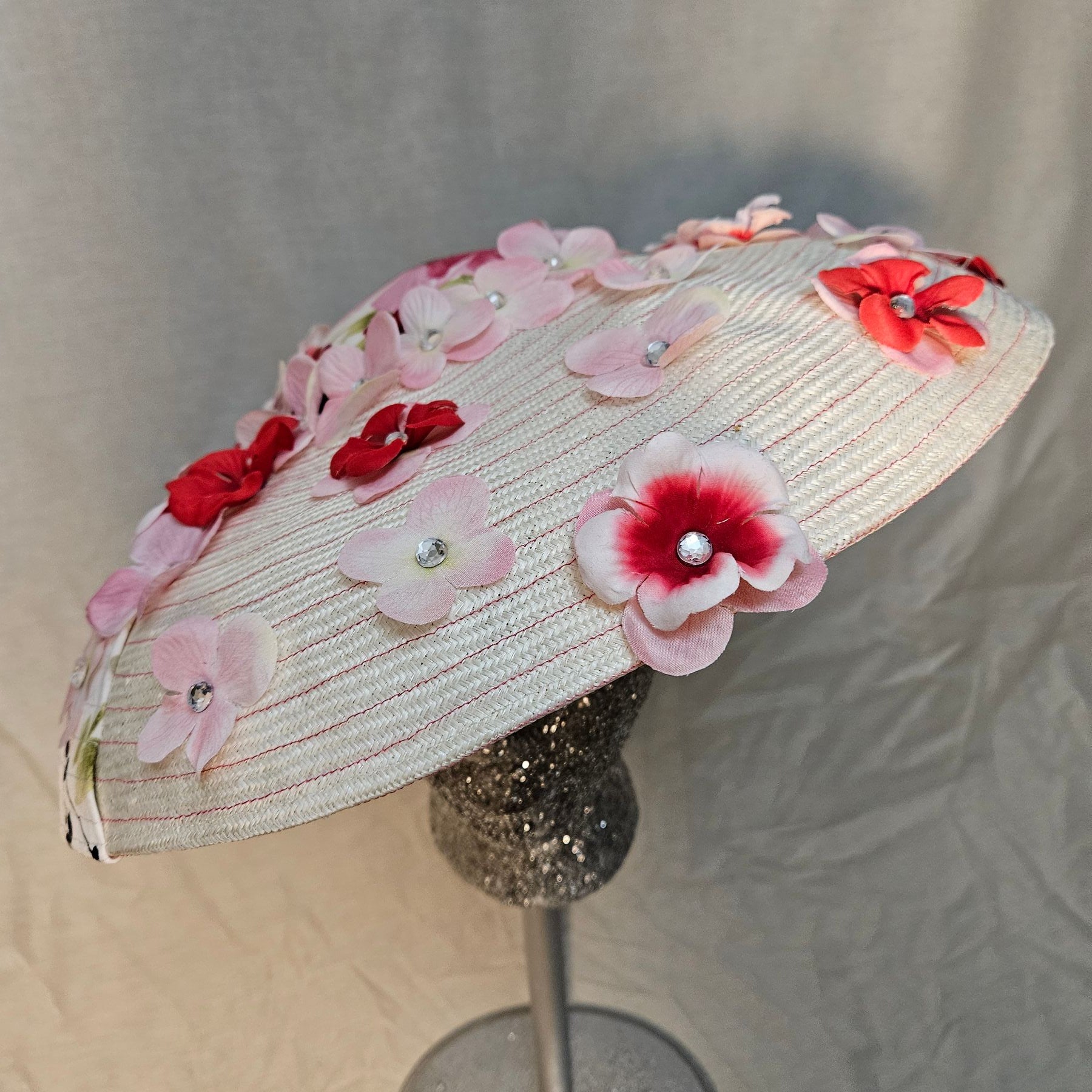 The "Cherry Blossom" Hatinator