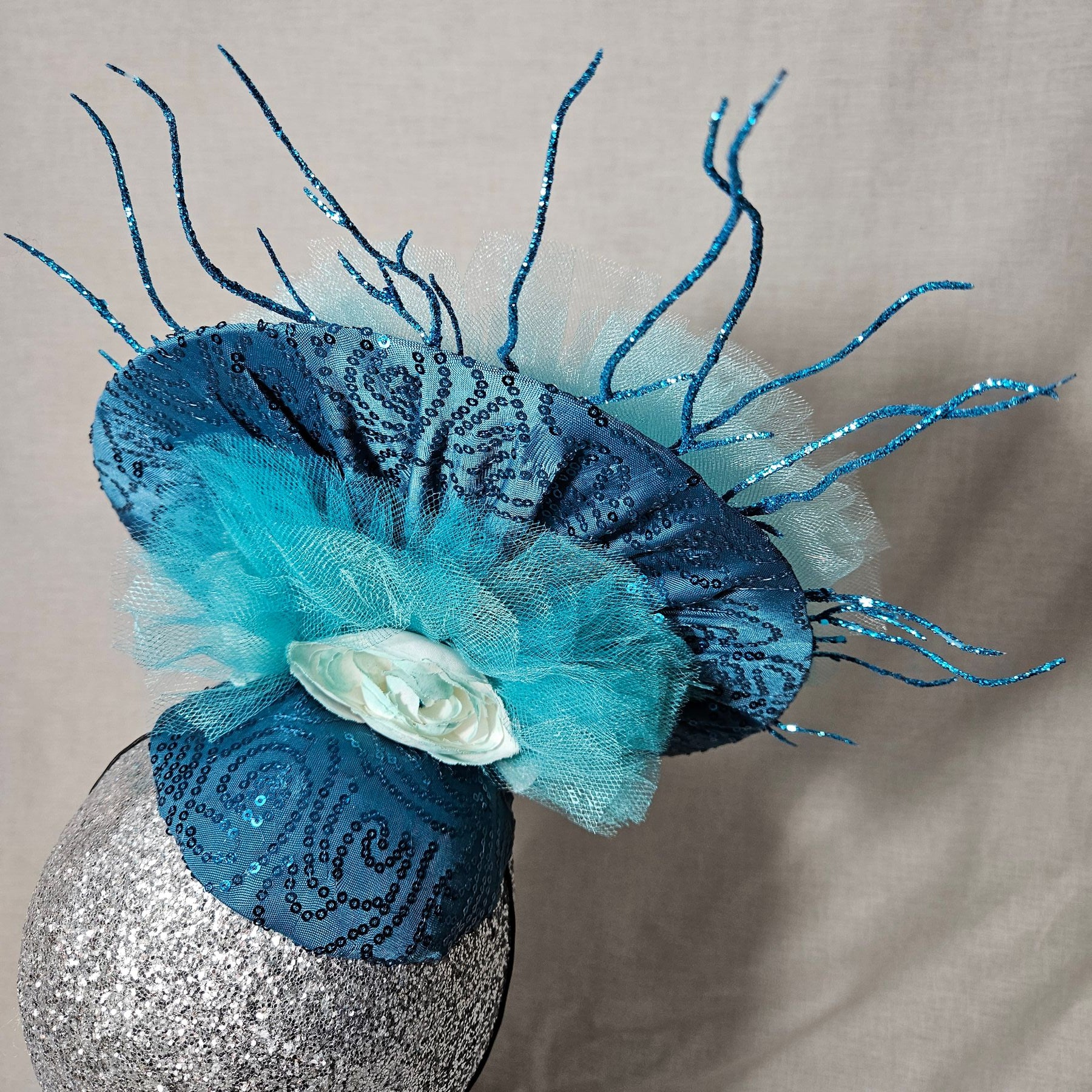 The "Mera" Fascinator