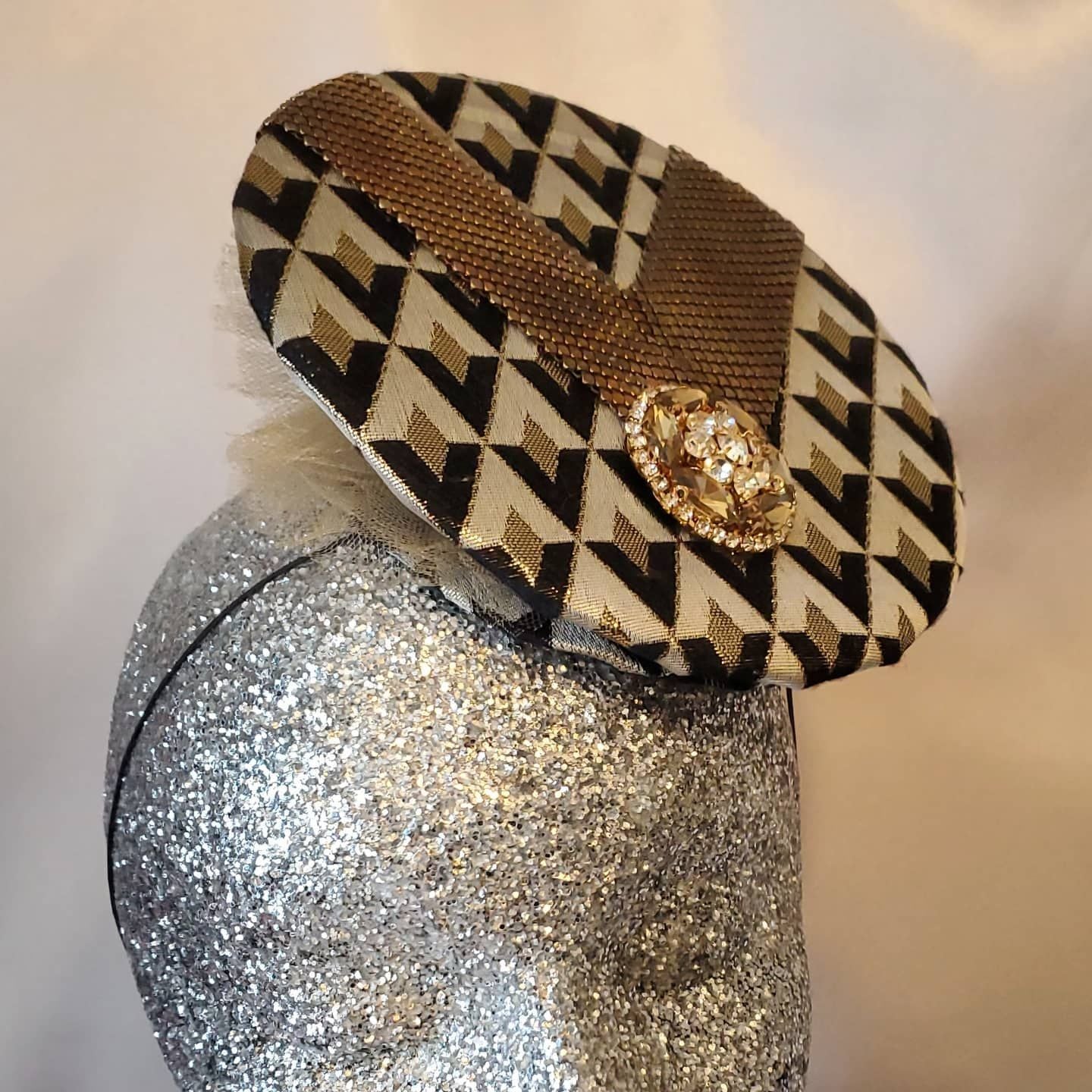 The "Alexandra" Fascinator