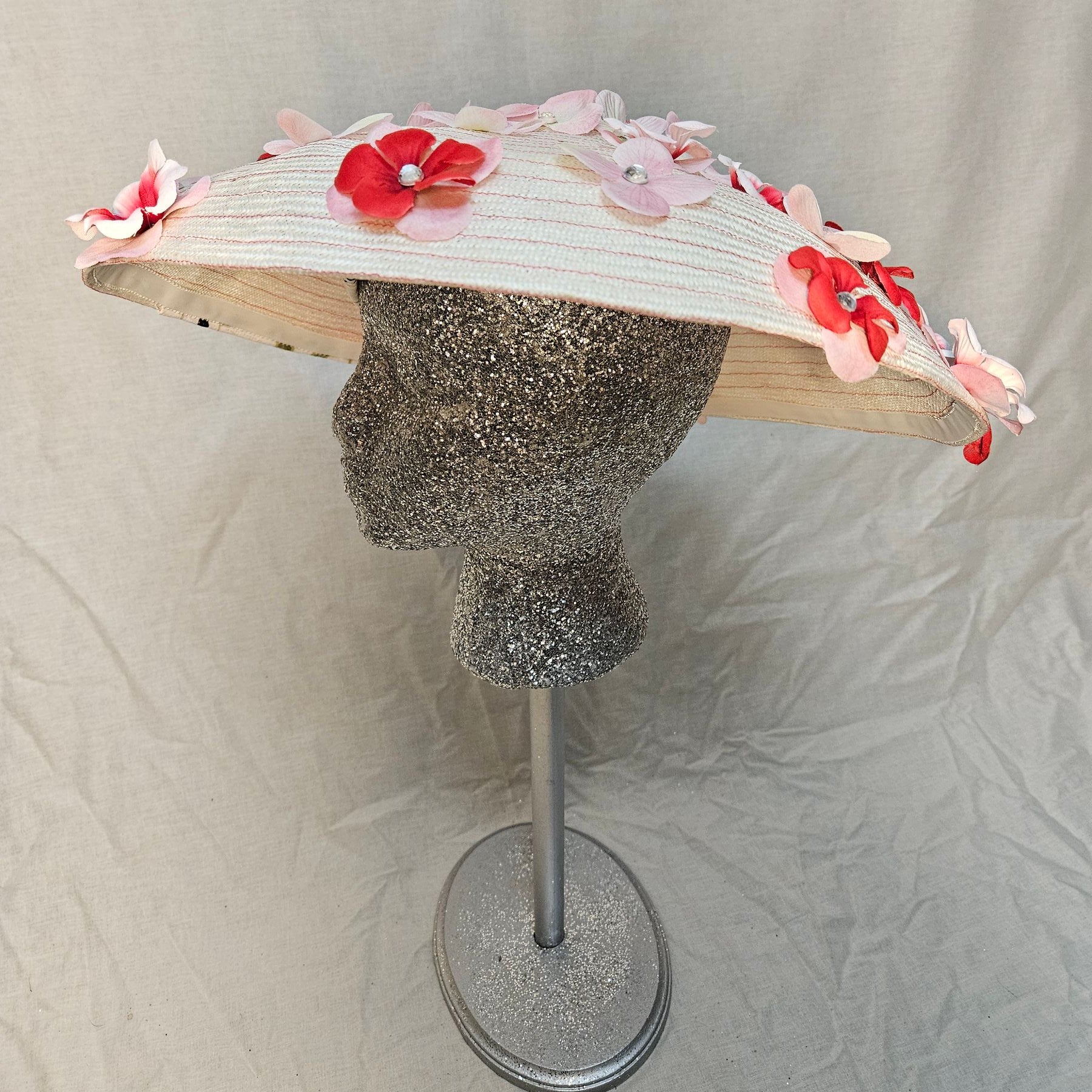 The "Cherry Blossom" Hatinator