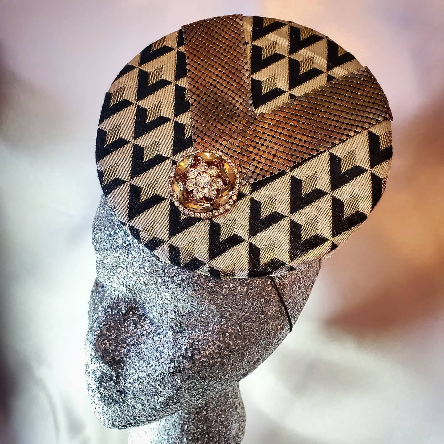 The "Alexandra" Fascinator